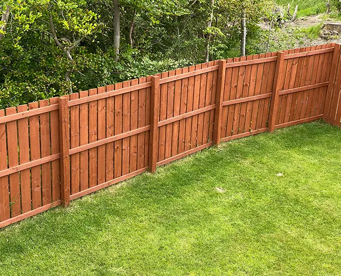 fence staining services near Springfield IL